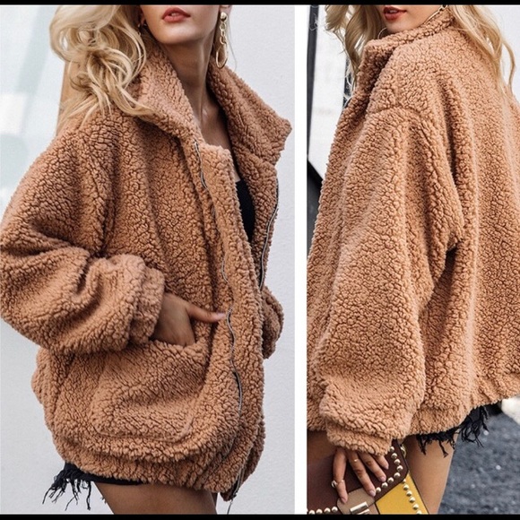 *LAST ONE* Luxurious Sherpa Vegan Fur Jacket. - Picture 3 of 5